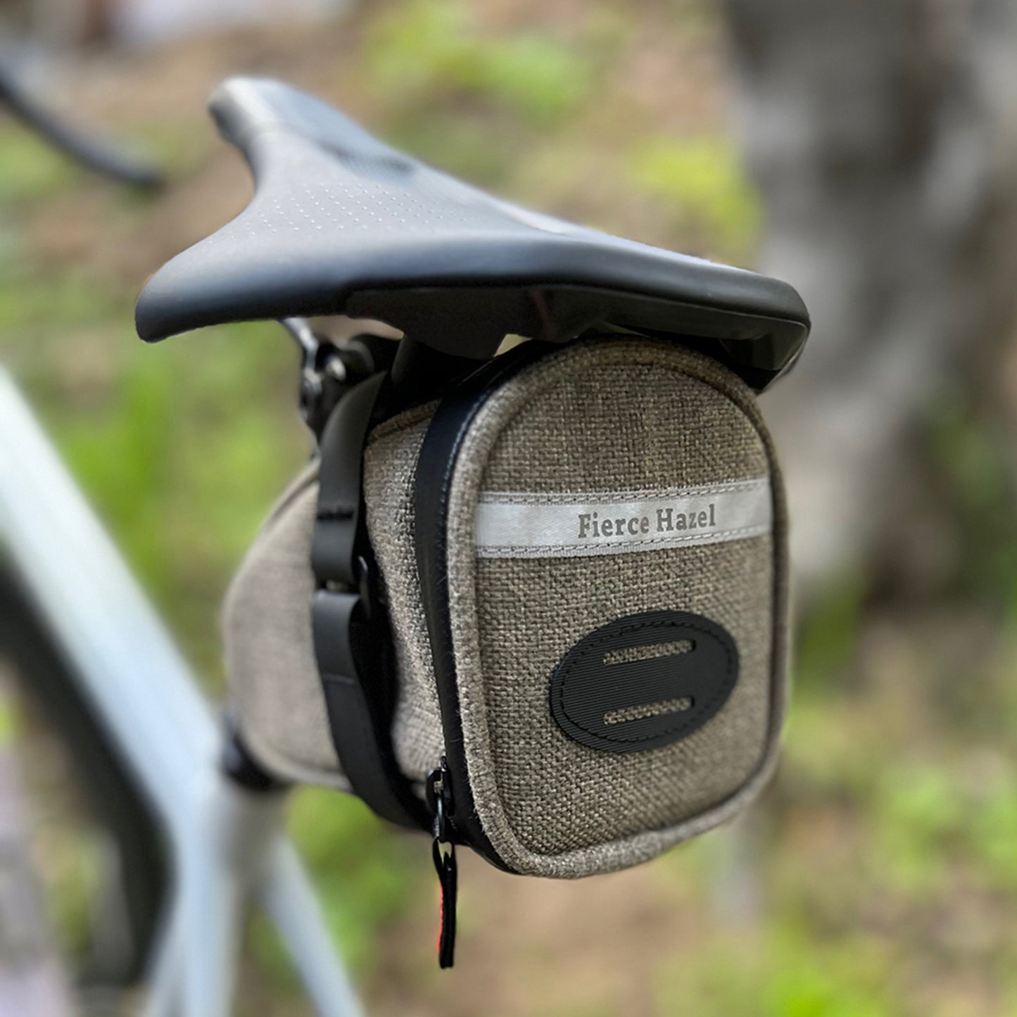 True Grit Handlebar & Saddle Bag Bundle