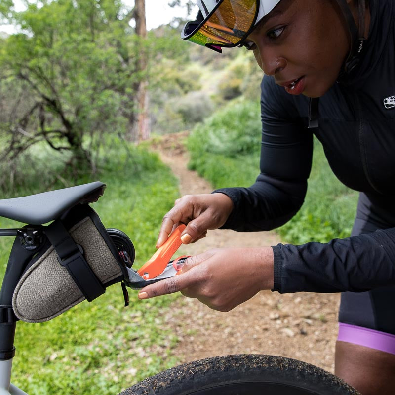 True Grit Handlebar & Saddle Bag Bundle