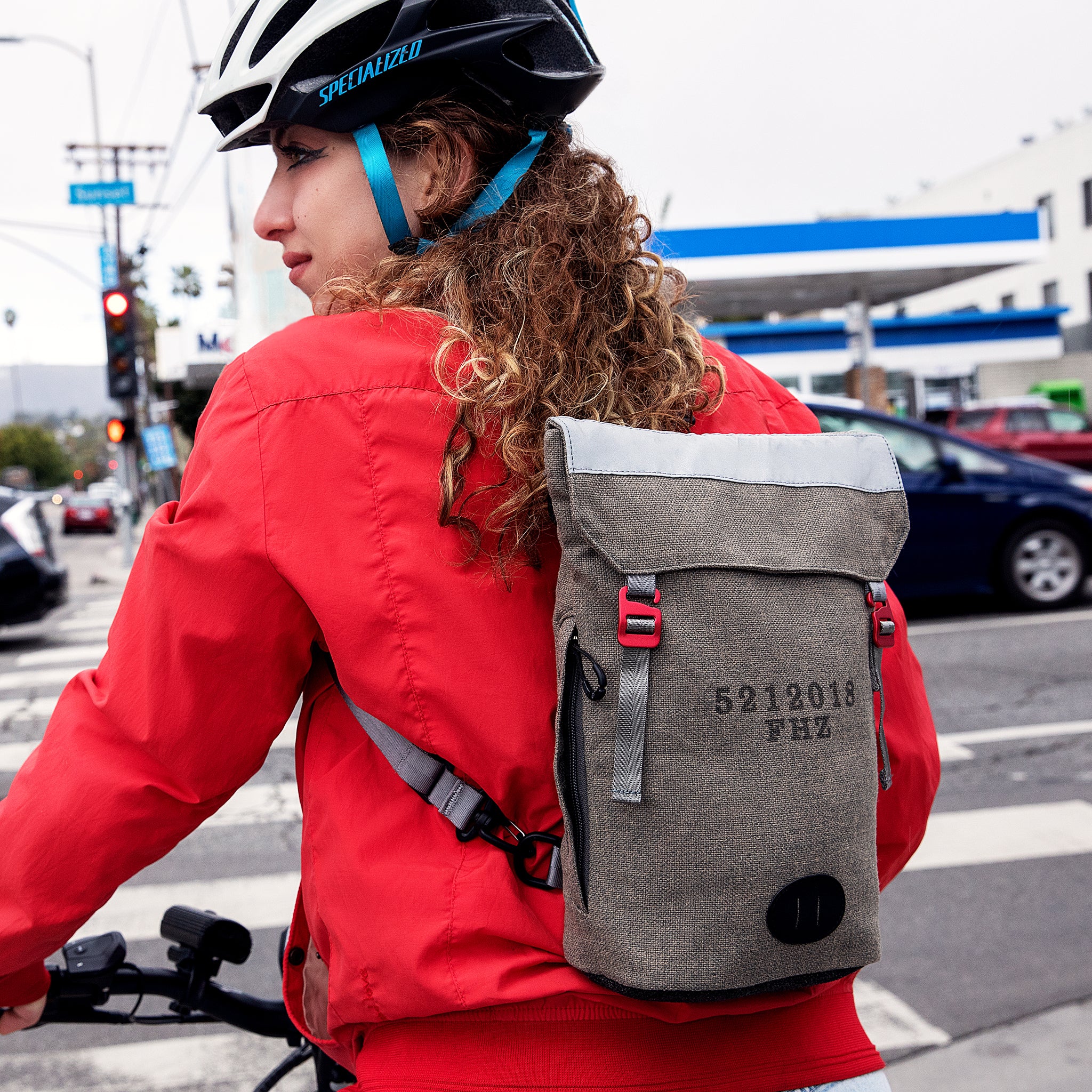 Buy ULTRALITE -New Goods Delivery Biker Backpack- 100 Litre Capacity |  Logistic Bag Pack (Black) (Black) at Amazon.in